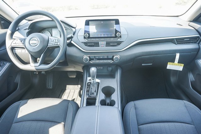 New 2025 Nissan Altima 2.5 S image 13