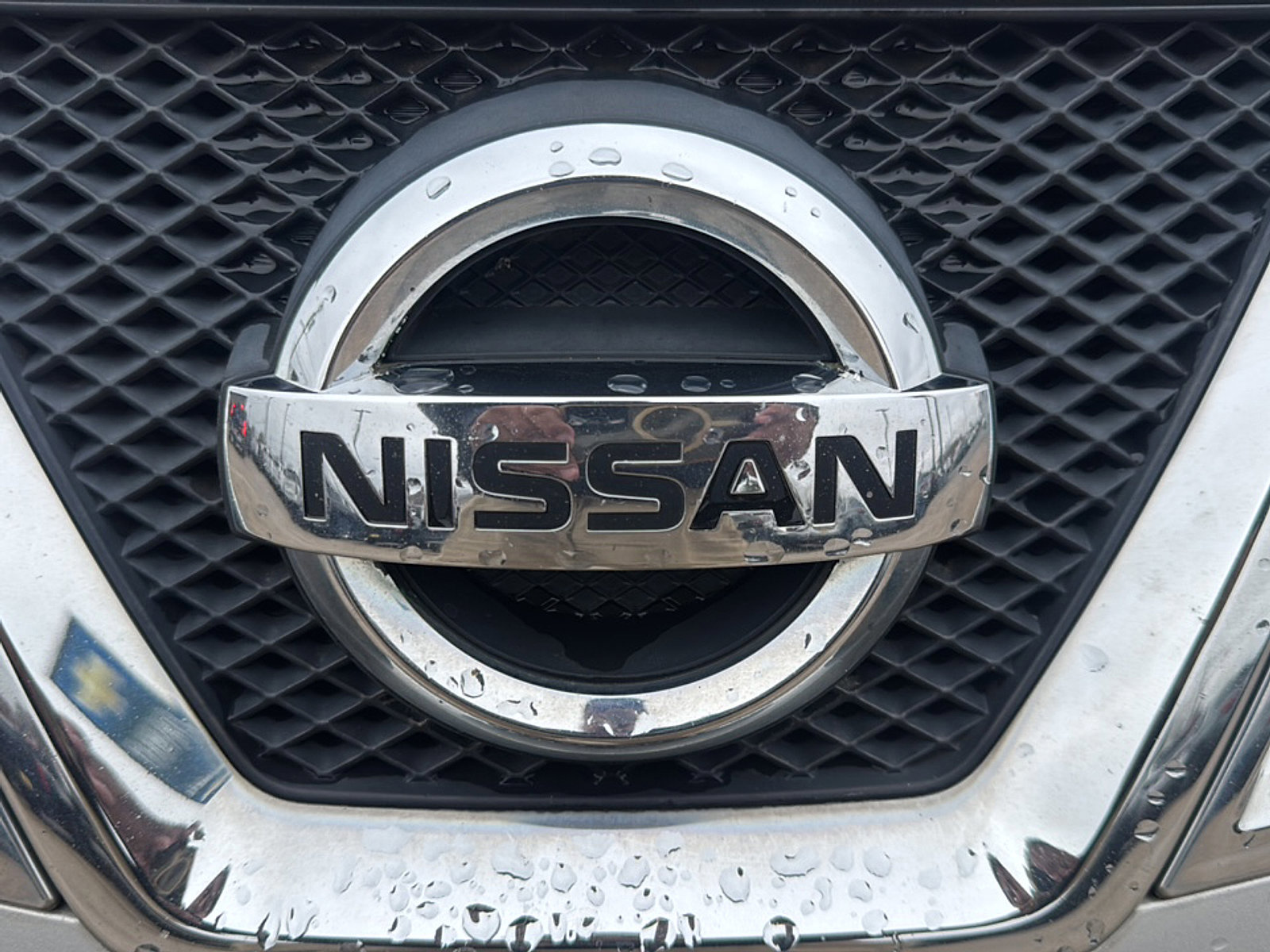 Used 2011 Nissan Rogue SV w/ SL Pkg image 38