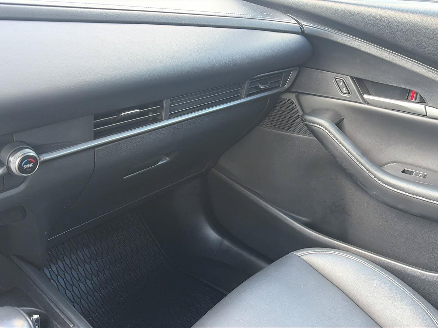 Used 2023 MAZDA CX-30 AWD 2.5 S w/ Select Package image 23