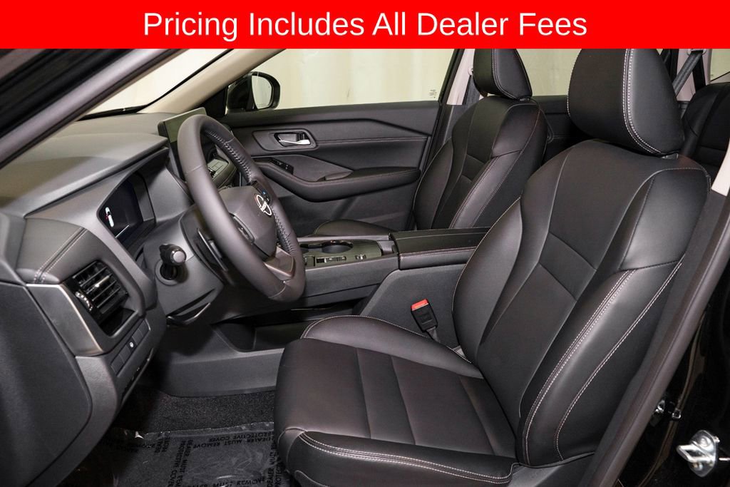 Certified 2025 Nissan Rogue SL FWD image 11