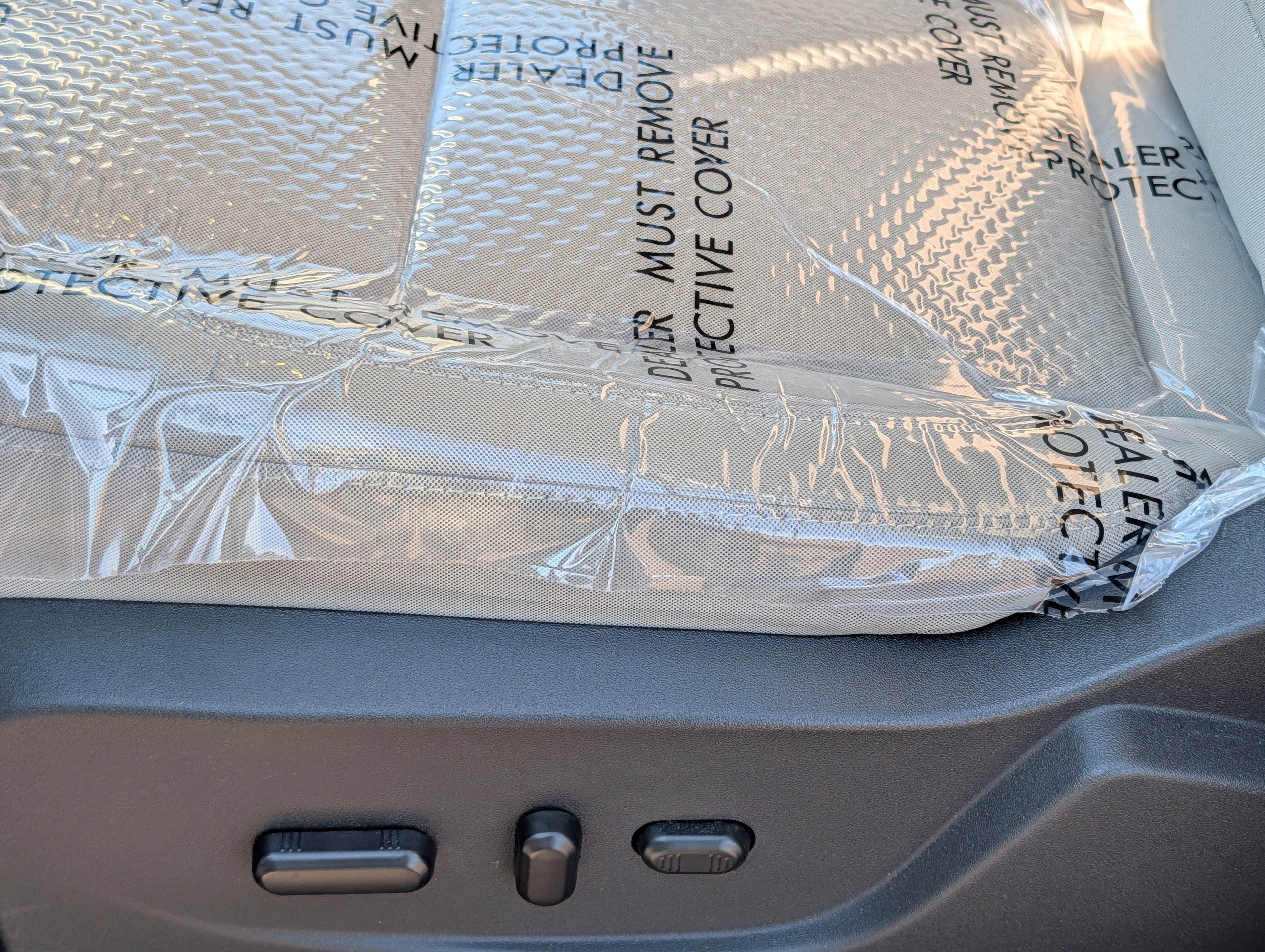 Used 2017 Ford Escape SE image 11