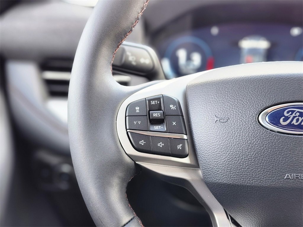 New 2026 Ford Explorer Active image 27