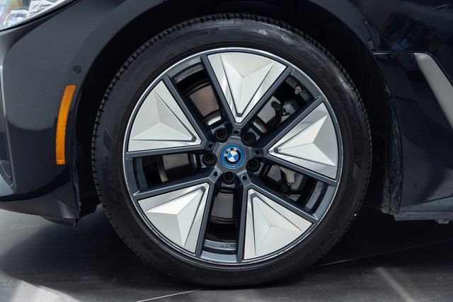 Used 2024 BMW i4 eDrive35 w/ Premium Package RWD image 23