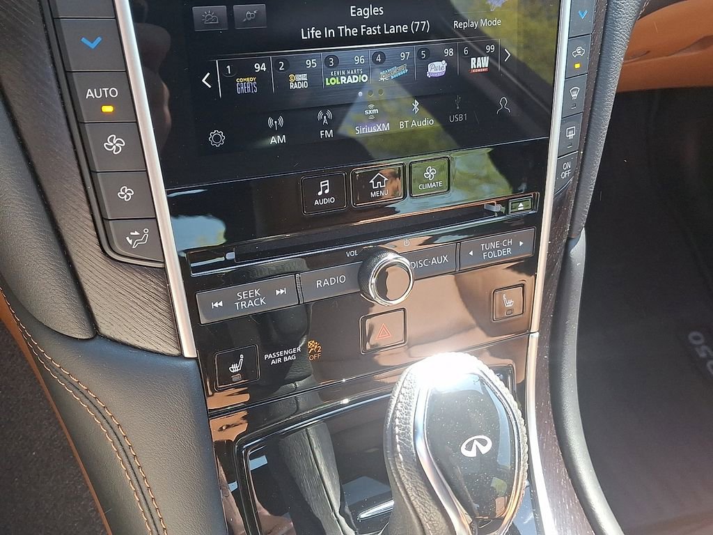 Used 2023 INFINITI Q50 Sensory image 16