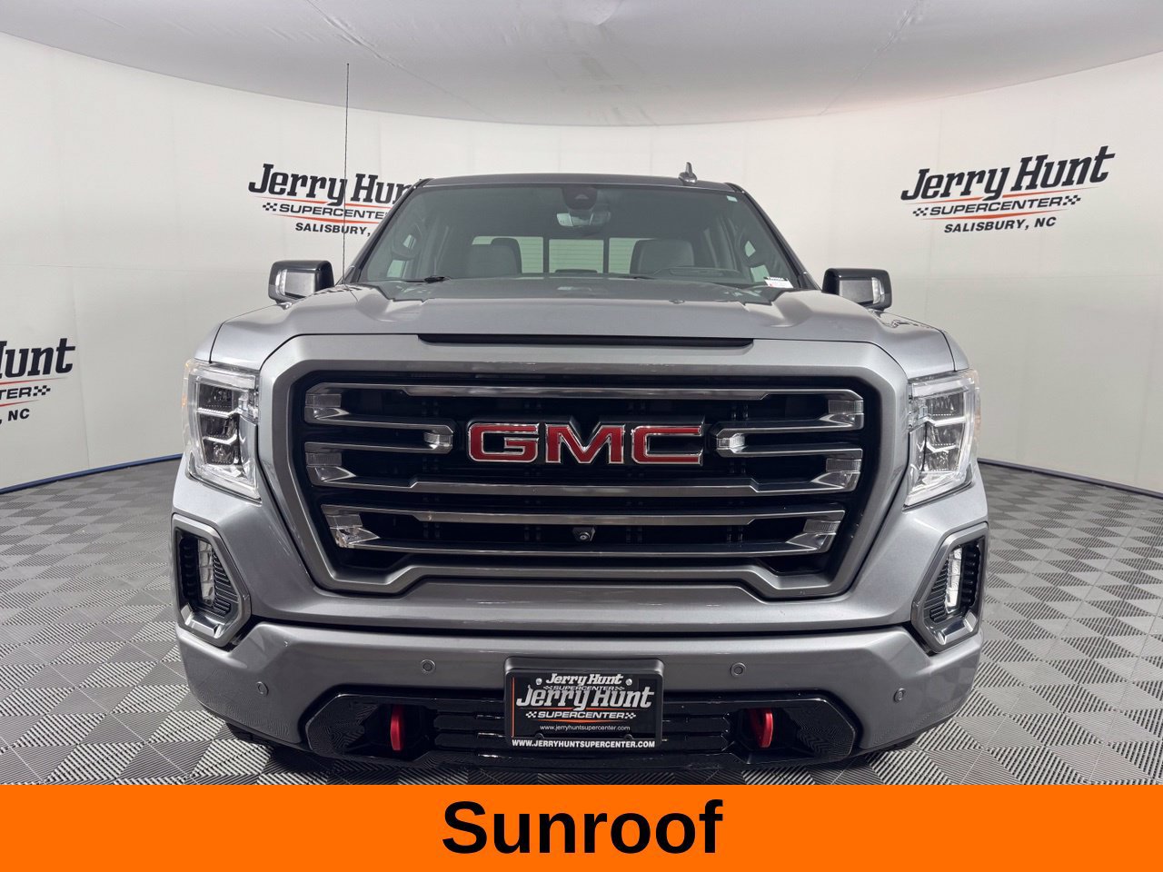 Used 2021 GMC Sierra 1500 AT4 w/ AT4 Premium Package AWD/4WD image 4