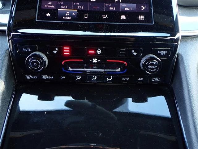 Used 2022 Jeep Grand Cherokee L Laredo image 18