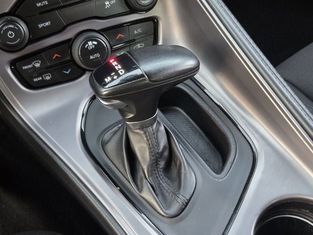 Used 2023 Dodge Challenger SXT RWD image 17