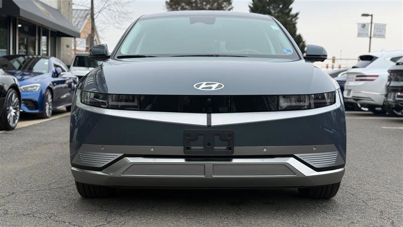 Used 2024 Hyundai Ioniq 5 Limited image 8