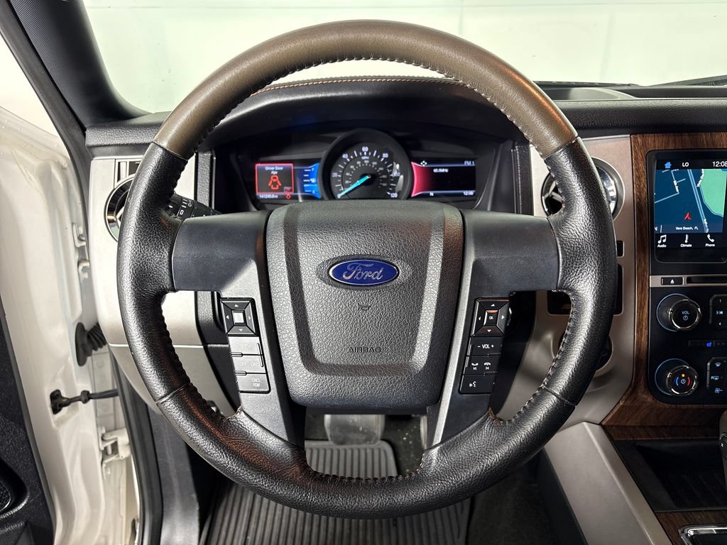 Used 2016 Ford Expedition King Ranch RWD image 16