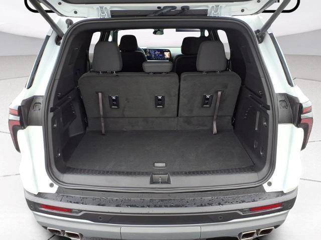 Used 2025 Chevrolet Traverse LT w/ Driver Confidence Package FWD image 22