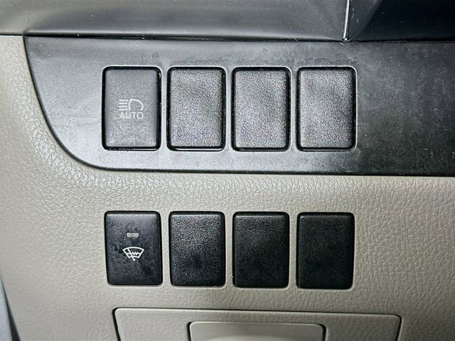 Used 2019 Toyota Highlander LE image 12