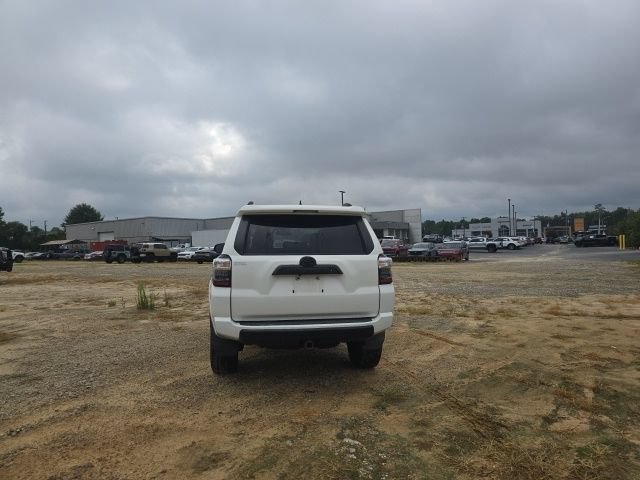 Used 2019 Toyota 4Runner TRD Off-Road AWD/4WD image 7
