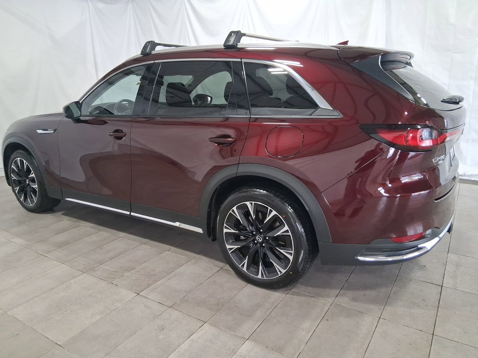 Certified 2024 MAZDA CX-90 Plug-In Hybrid w/ Premium Pkg image 7