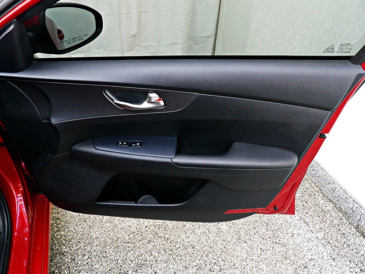 Used 2020 Kia Forte LXS FWD image 11