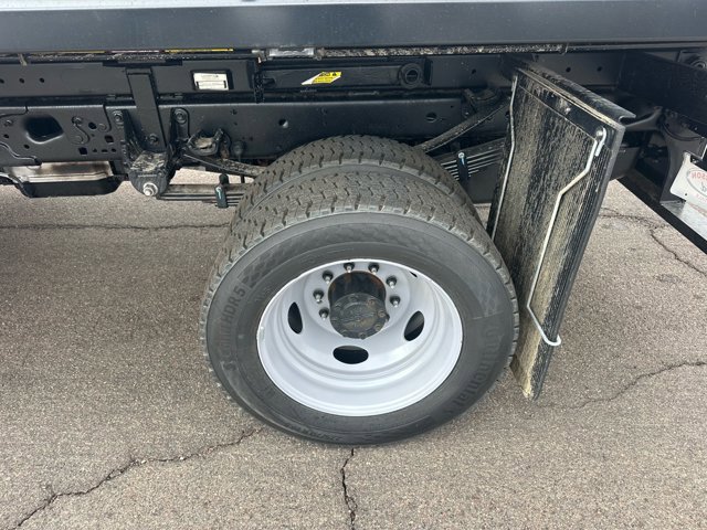 New 2025 Ford F550 4x4 Regular Cab Super Duty image 22