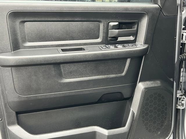 Used 2024 RAM 5500 Tradesman w/ Chrome Appearance Group image 22