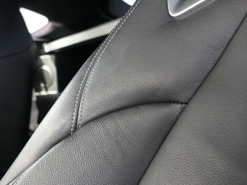 Used 2020 Toyota Supra Premium w/ Driver Assist Package image 12