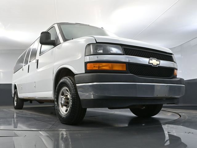 Used 2017 Chevrolet Express 3500 LT w/ LT Preferred Equipment Group image 42