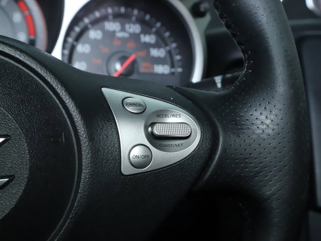 Used 2010 Nissan 370Z Roadster RWD image 25