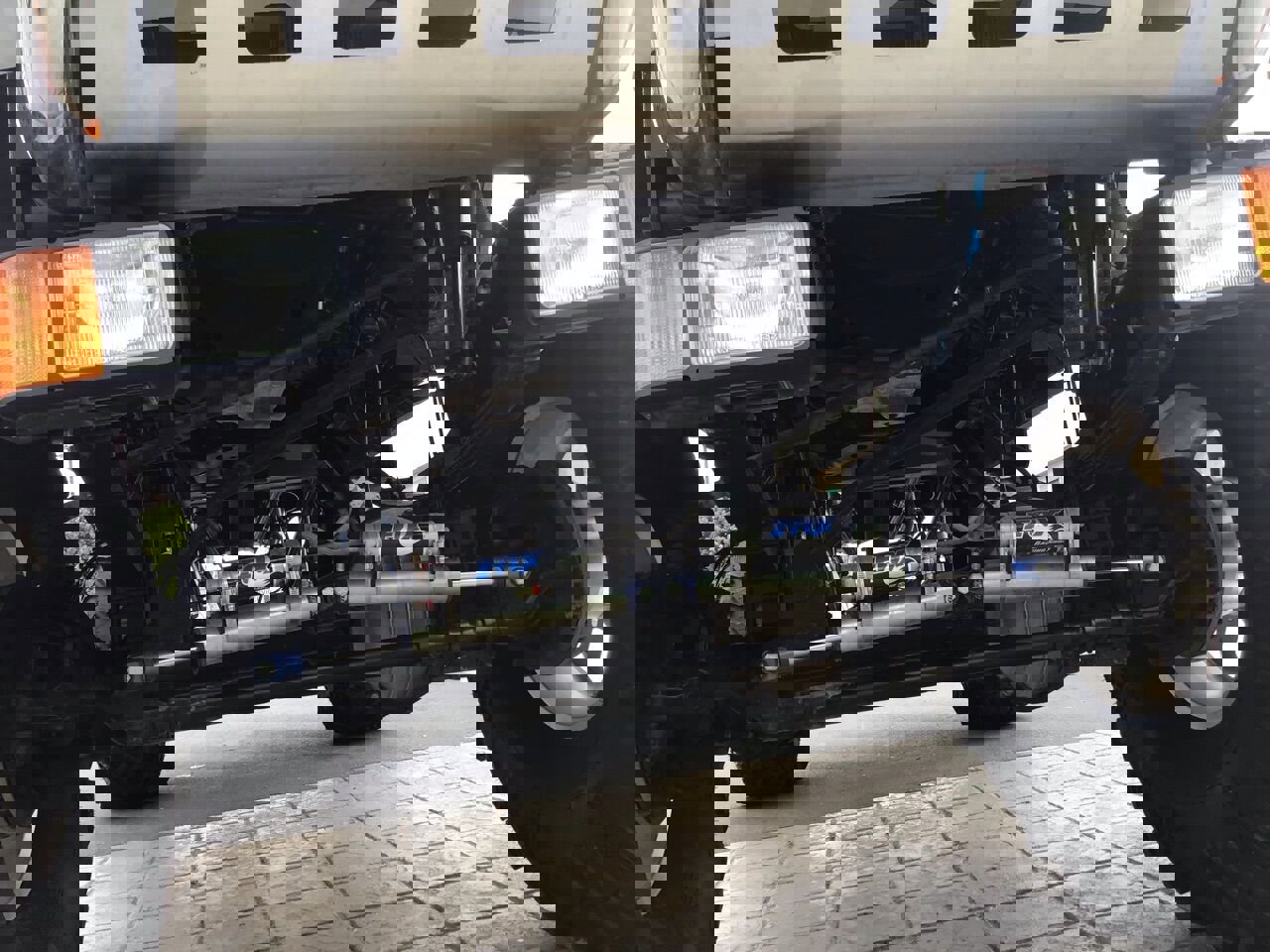 Used 2000 Ford Excursion Limited image 6