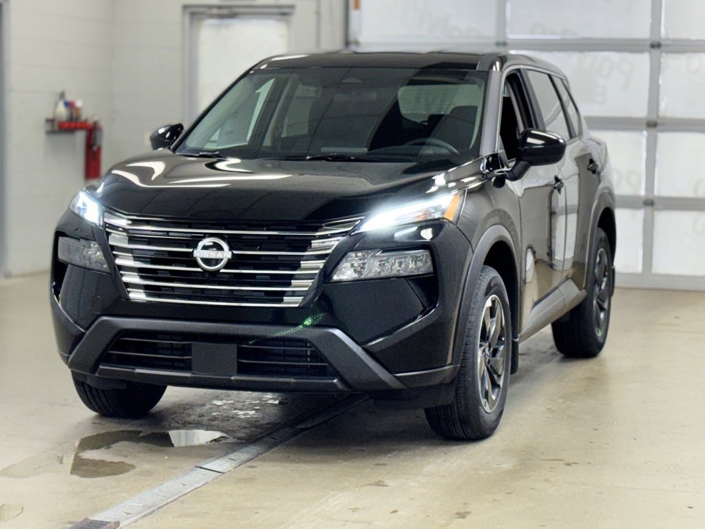 New 2026 Nissan Rogue SV image 3