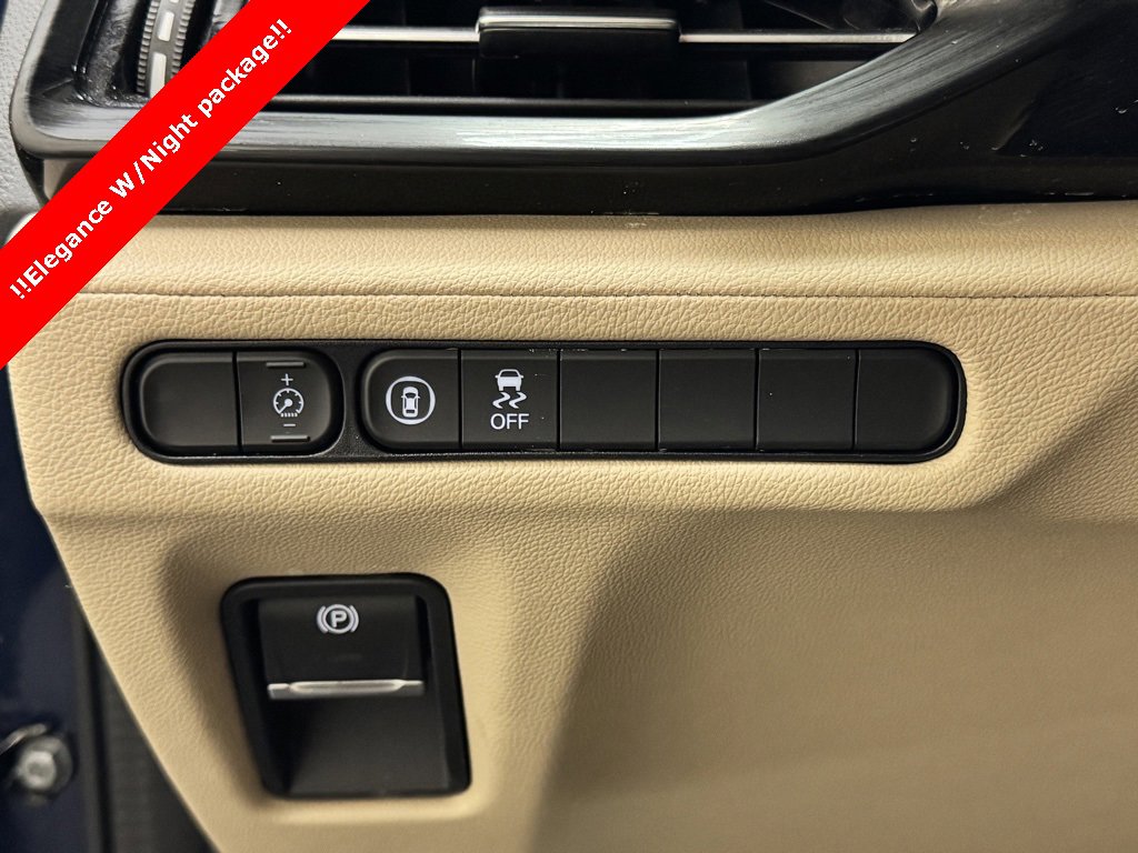 Used 2023 Acura MDX SH-AWD image 17