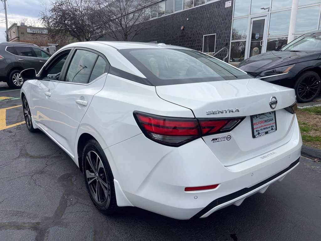 Certified 2022 Nissan Sentra SV w/ Trunk Package image 3
