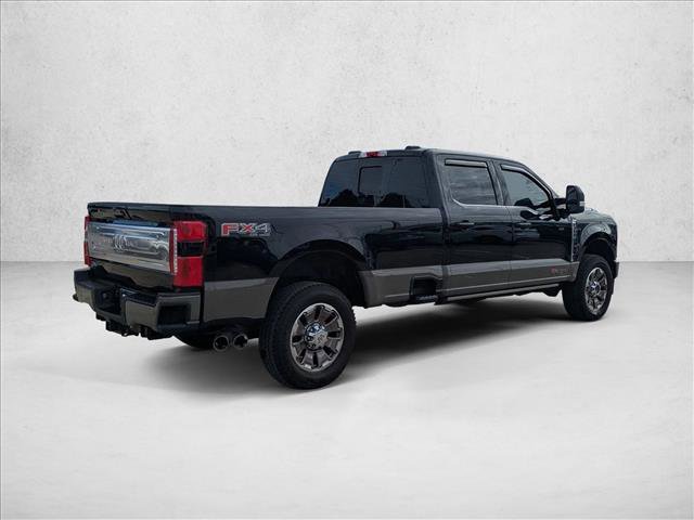 Used 2026 Ford F350 King Ranch w/ FX4 Off-Road Package image 5
