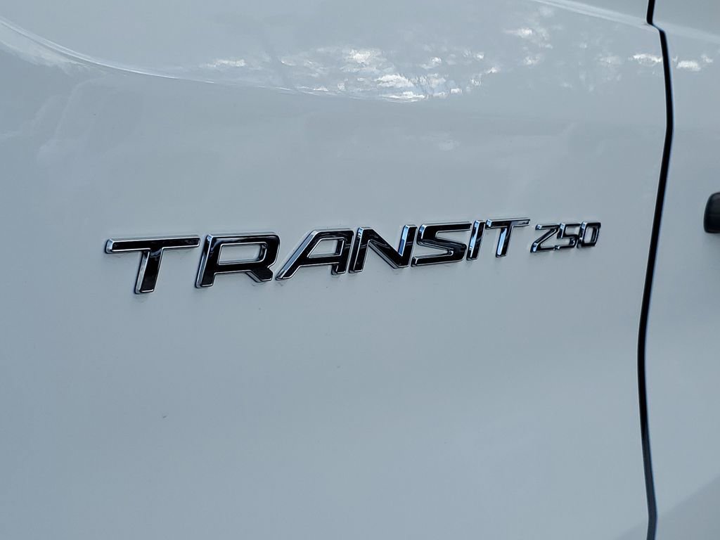 New 2025 Ford Transit 250 Low Roof AWD image 29