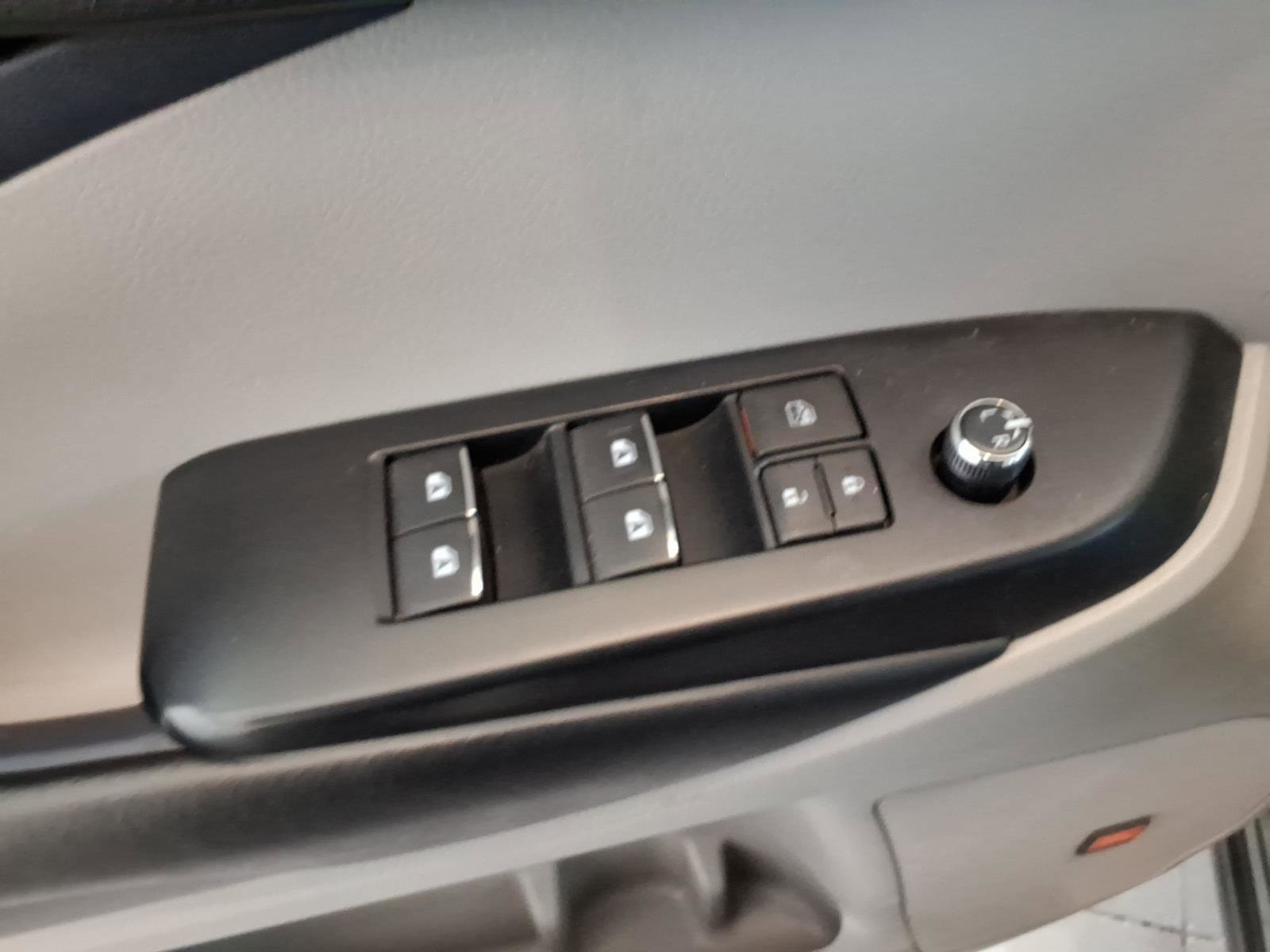 Used 2019 Toyota Highlander Limited image 23