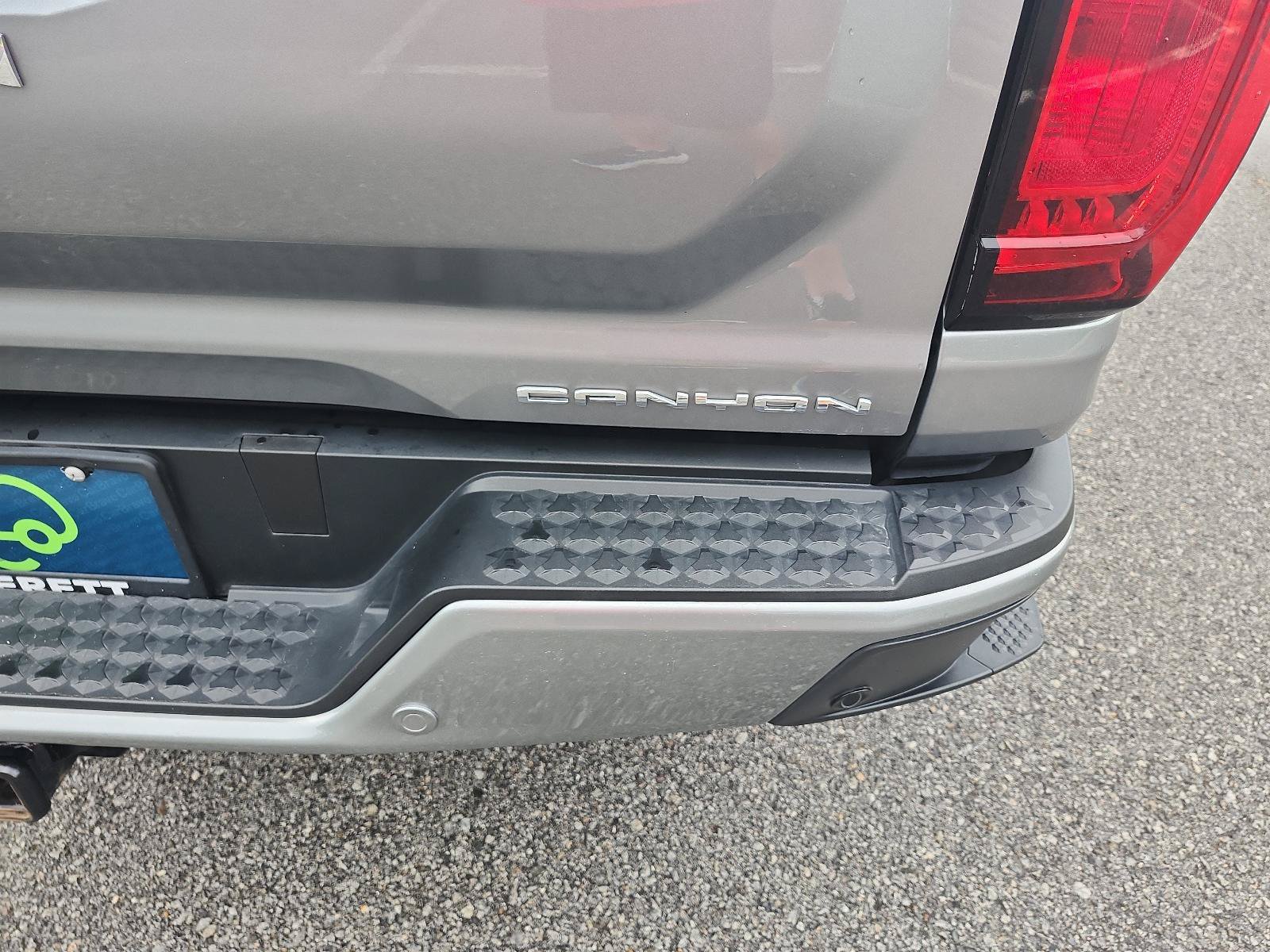 Certified 2025 GMC Canyon Denali AWD/4WD image 5