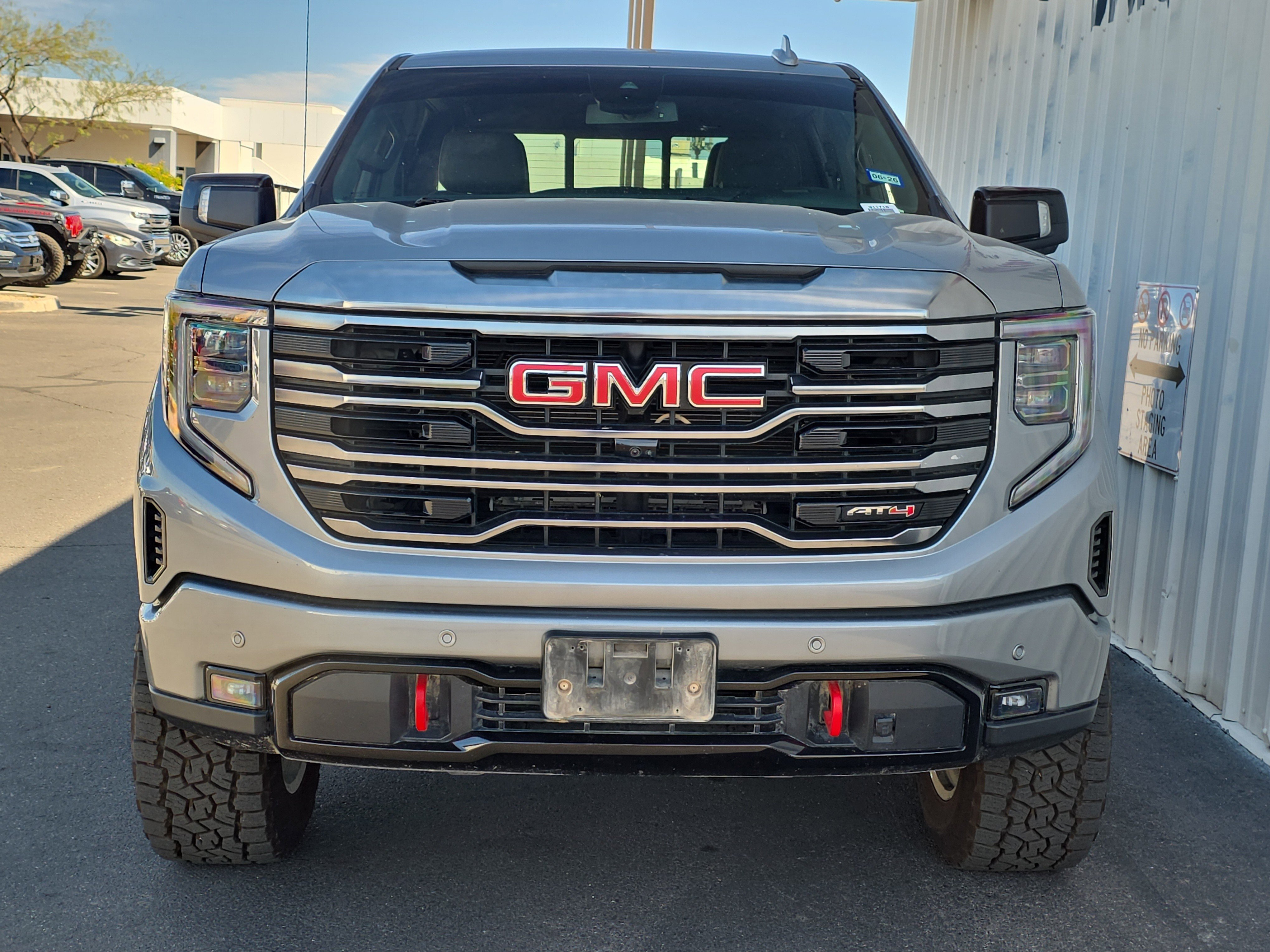 Used 2024 GMC Sierra 1500 AT4 w/ AT4 Preferred Package image 2