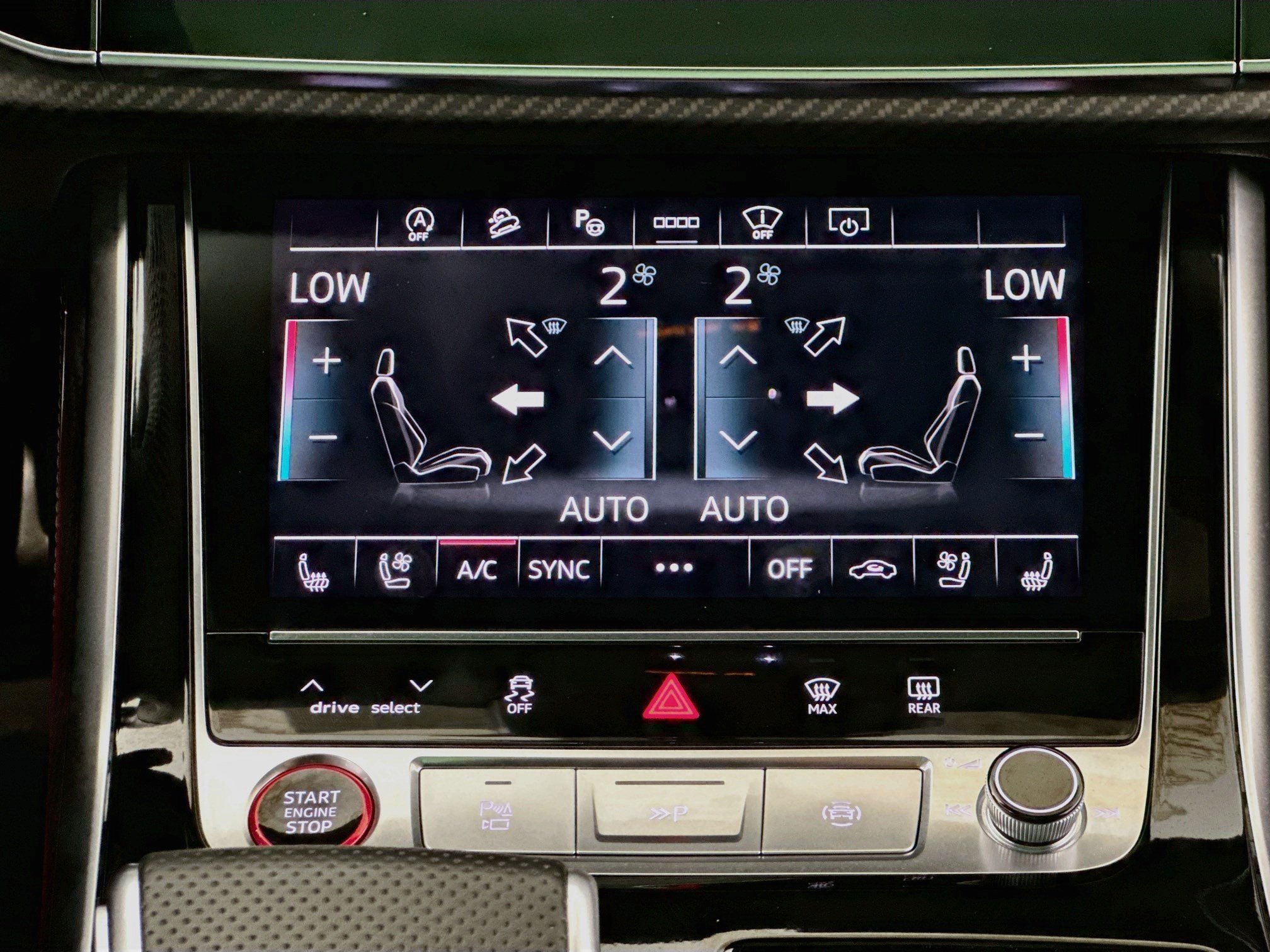 Used 2025 Audi SQ8 Prestige AWD/4WD image 13
