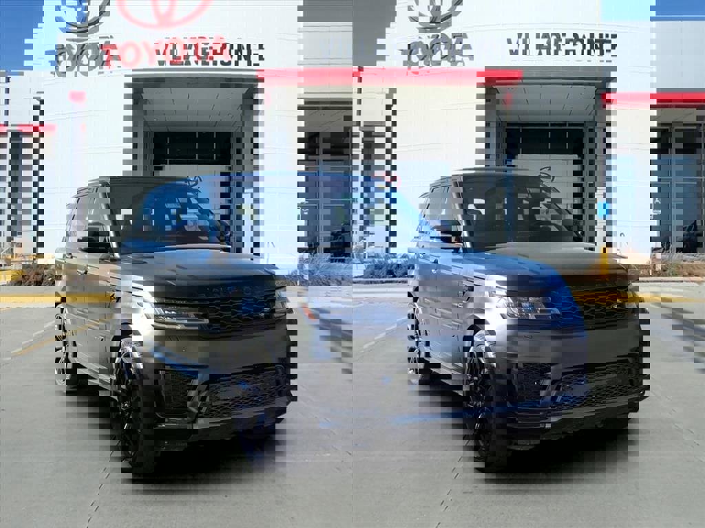 Used 2022 Land Rover Range Rover Sport HSE Silver Edition image 3