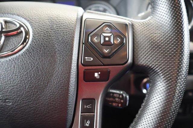 Used 2023 Toyota Tacoma TRD Sport AWD/4WD image 18