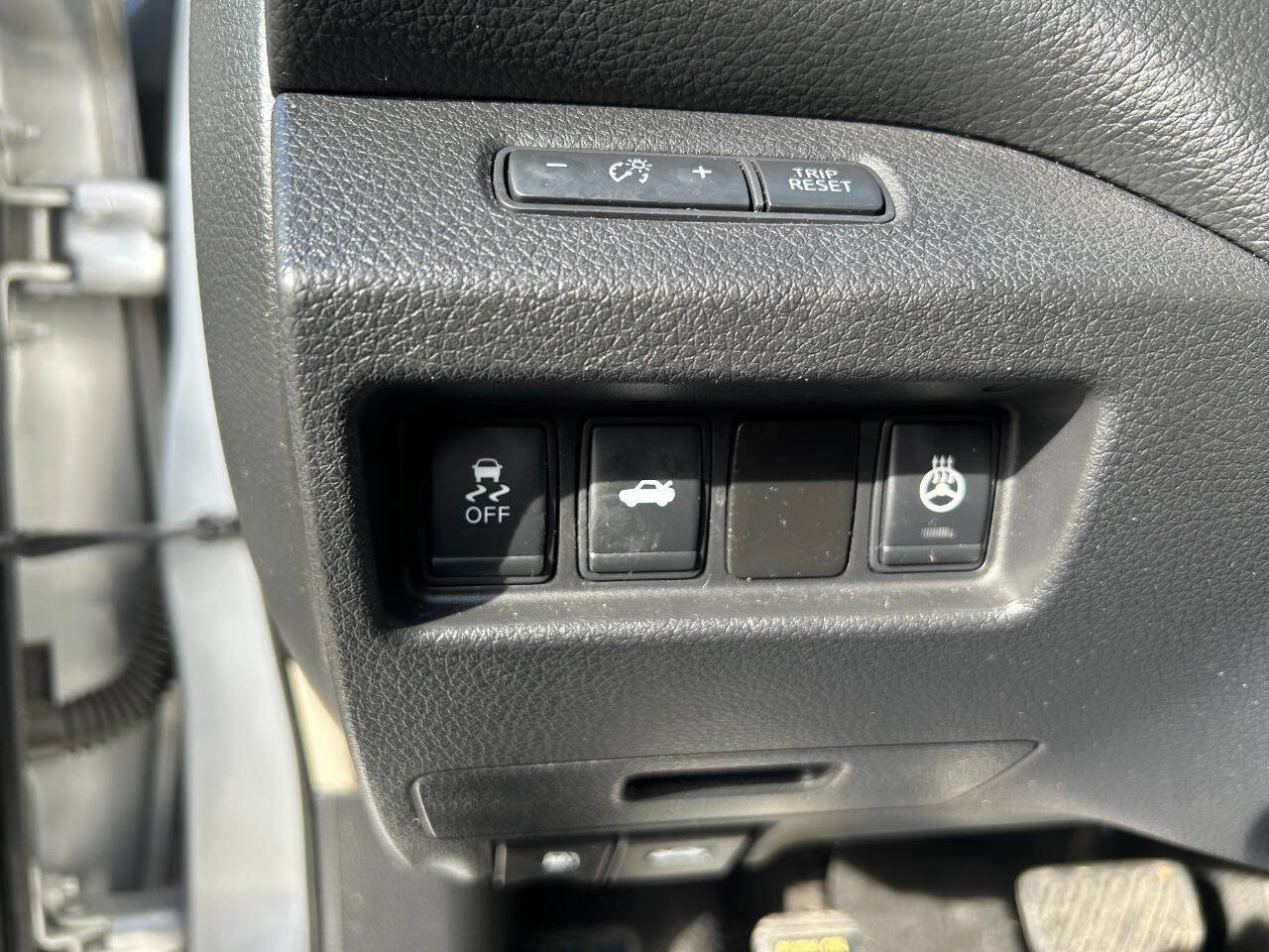 Used 2013 Nissan Altima 2.5 SL image 26