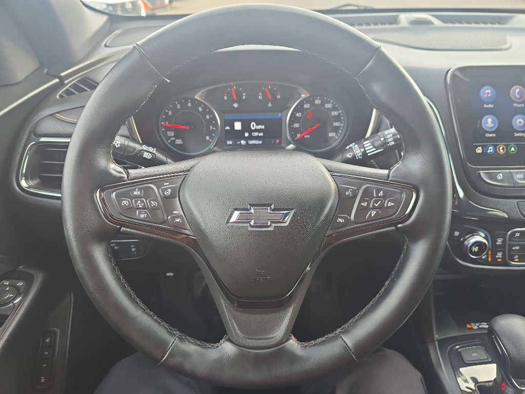 Used 2023 Chevrolet Equinox Premier image 17