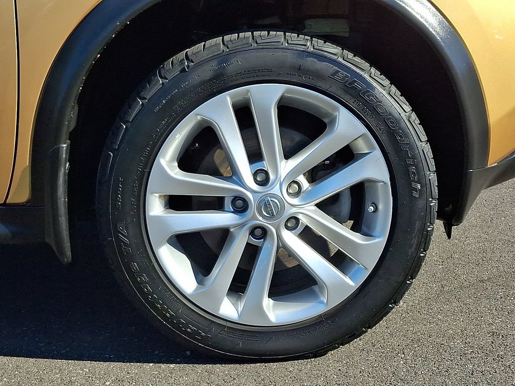 Used 2013 Nissan Juke SV AWD/4WD image 8