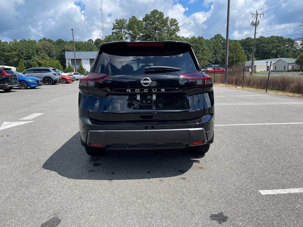 New 2026 Nissan Rogue S image 5