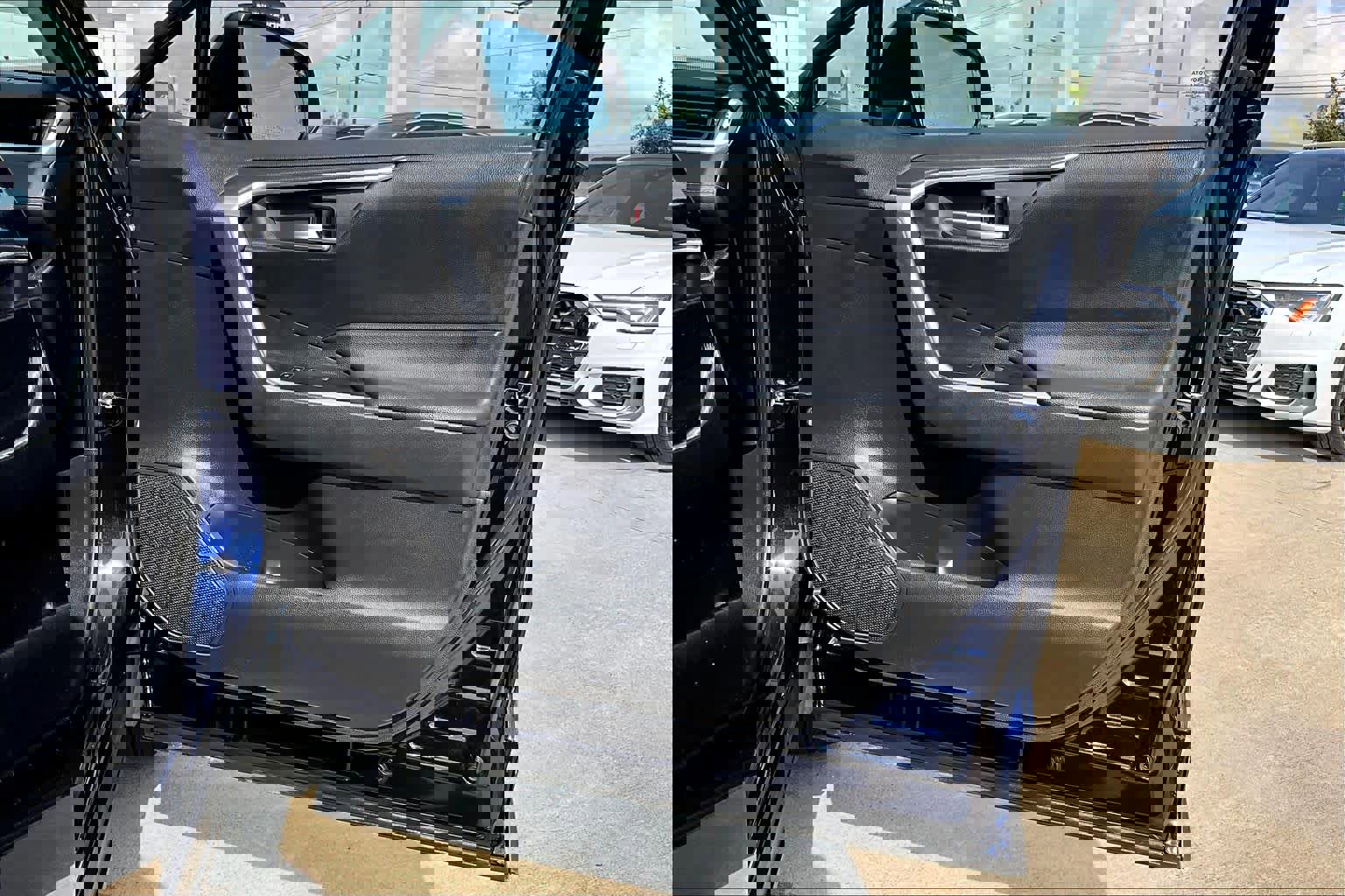 Used 2024 Toyota RAV4 XLE image 21