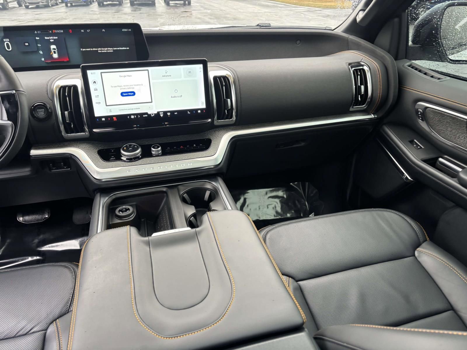 Used 2025 Ford Expedition Tremor image 33