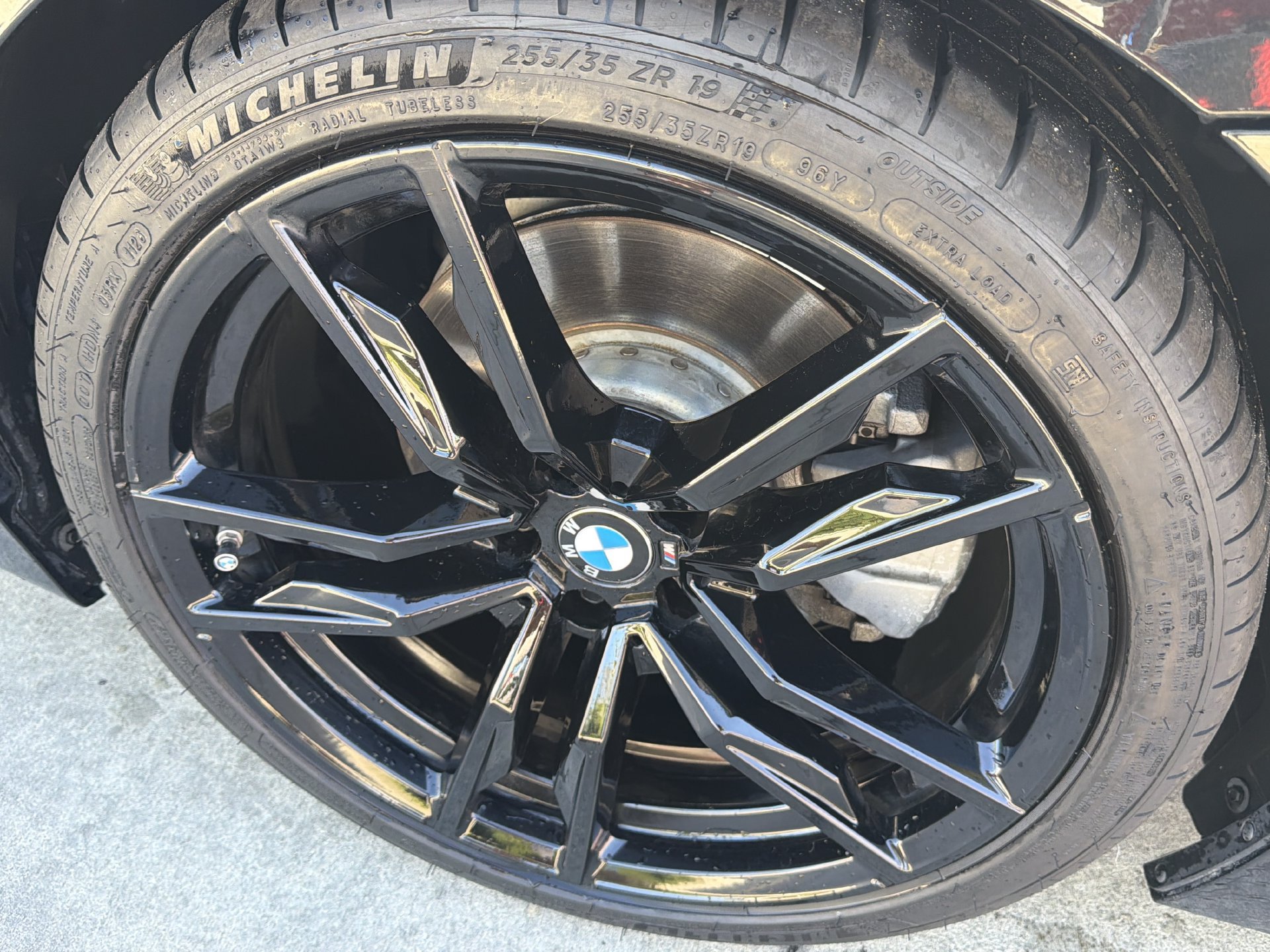 Used 2019 BMW Z4 sDrive30i w/ M Sport Package RWD image 9