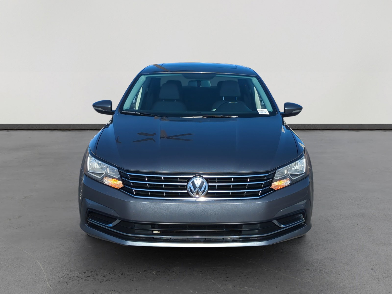 Used 2019 Volkswagen Passat 2.0T Wolfsburg image 8
