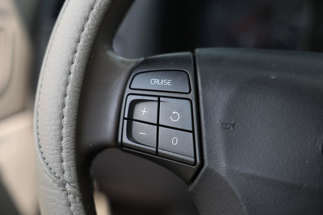Used 2008 Volvo C70 T5 FWD image 24