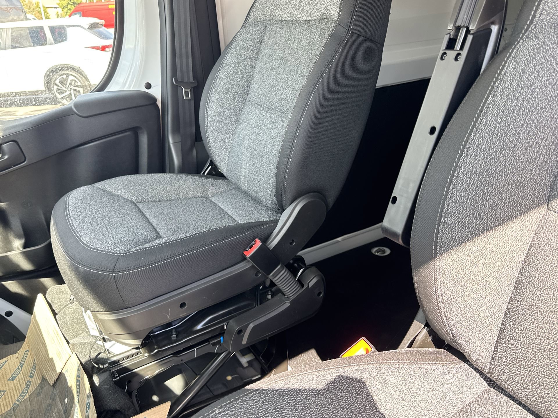 New 2025 RAM ProMaster 3500 w/ Convenience Group image 28
