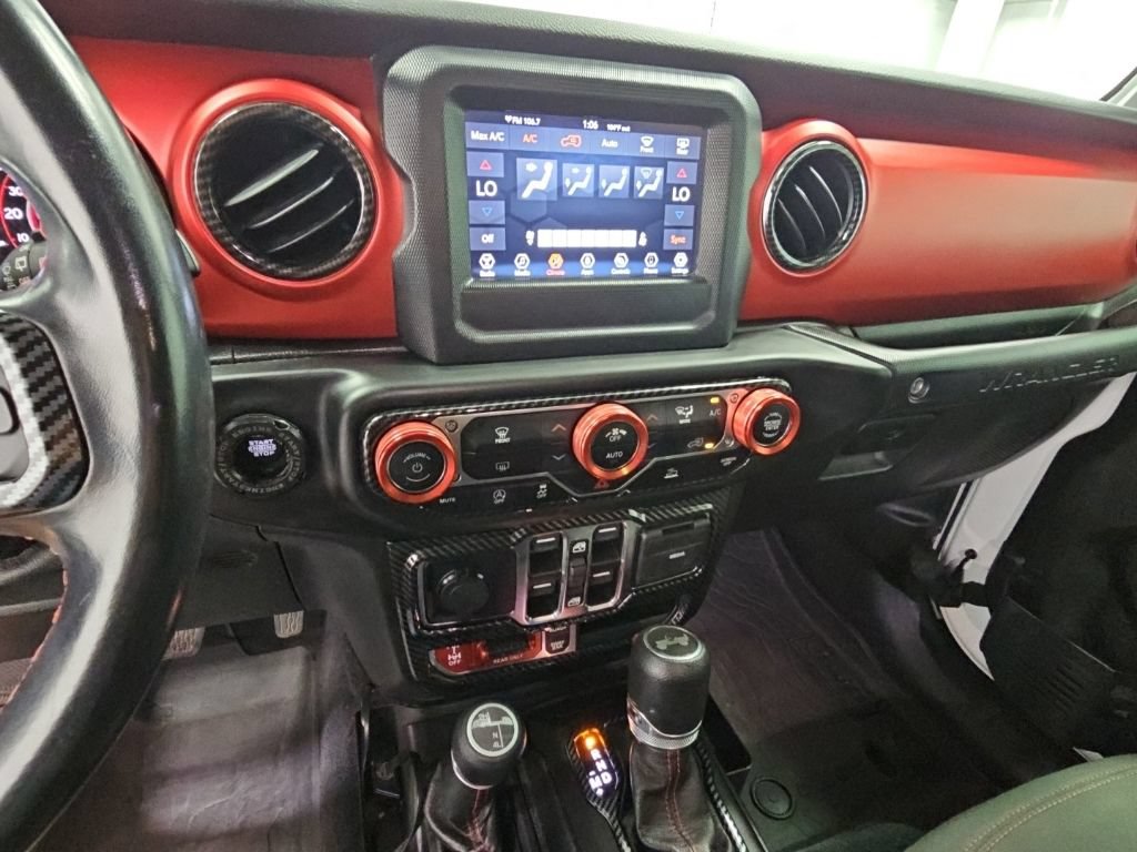 Used 2021 Jeep Wrangler Unlimited Rubicon AWD/4WD image 14