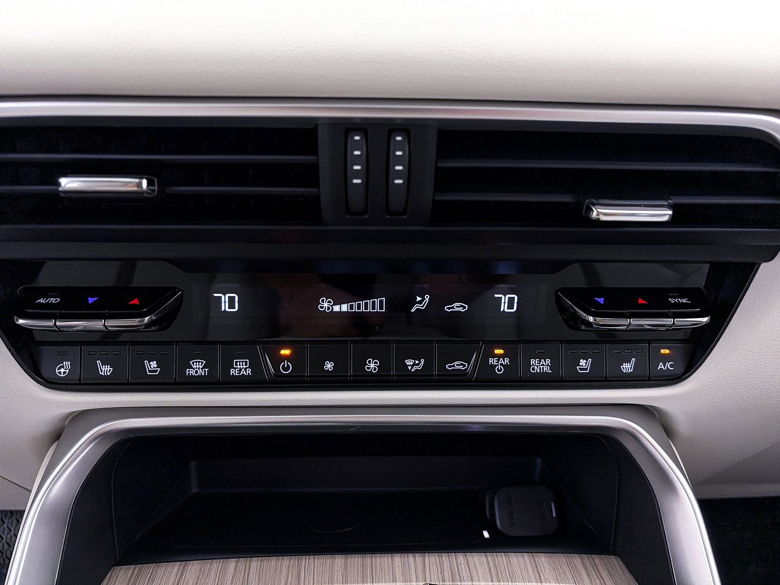 New 2026 MAZDA CX-90 3.3 Turbo w/ Premium Plus Pkg image 17