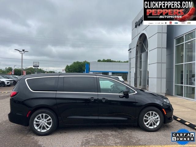 Used 2026 Chrysler Pacifica Select FWD image 7