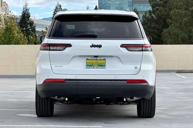 New 2026 Jeep Grand Cherokee L Limited AWD/4WD image 5