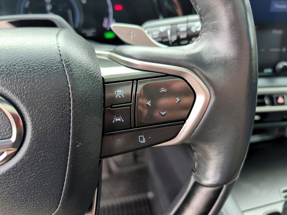 Used 2024 Lexus RX 350 w/ Convenience Package image 20